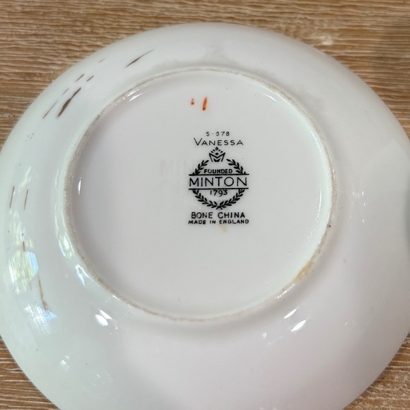 Vintage  1960s Vanessa Minton Cigarette Holder & Coaster Dish Set - Picture 6 of 9